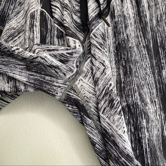 Lululemon Namaskar Pant II Heat Wave White Black - Picture 6 of 7